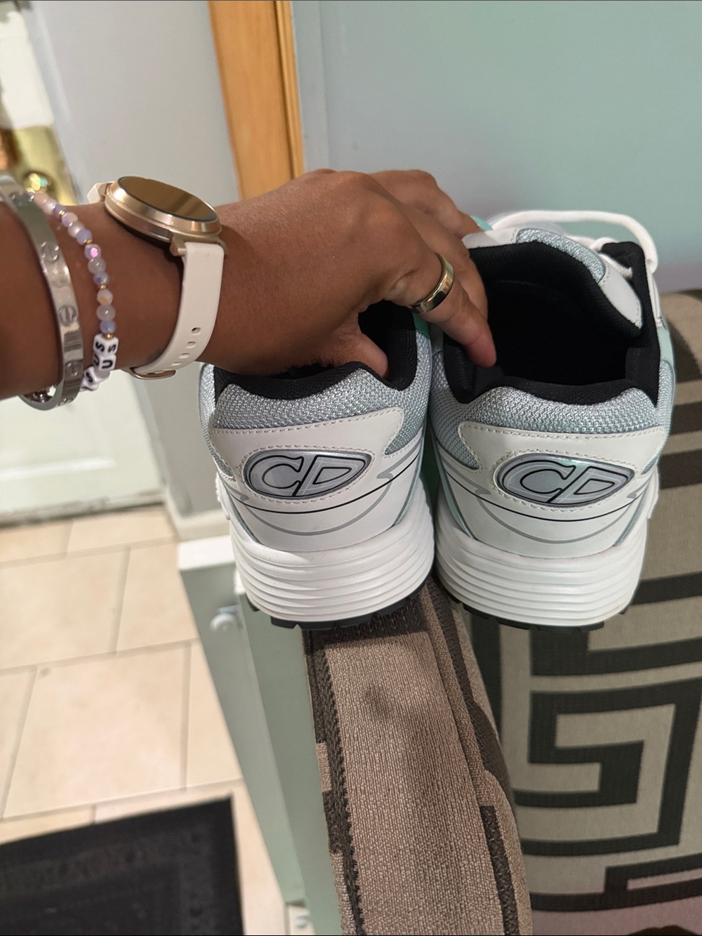 Dior Men’s Mint Green & Gray B22 Low-Top Sneakers - Picture 5 of 7